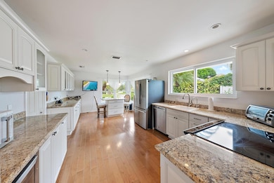 6642 S Pine Ct, West Palm Beach, FL 33418 - photo 4