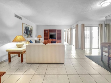 9255 SW 125th Ave unit R-308, Miami, FL 33186 - photo 4