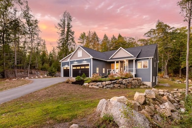 41 Baldwin Ave, New Hampton, NH 03256 - photo 2