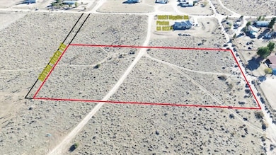 111 Riggins Rd, Phelan, CA 92371 - photo 3