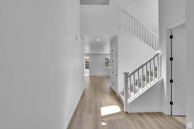 5484 N Saddle Stone Dr unit 509, Eagle Mountain, UT 84005 - photo 6