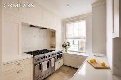 40 E 66th St unit 9A, New York, NY 10065 - photo 5