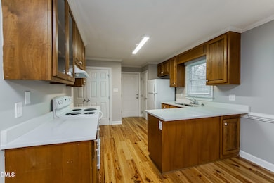 7201 Cedric Dr, Raleigh, NC 27603 - photo 6