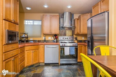 02-Kitchen1