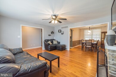 2204 Saint James Dr, Wilmington, DE 19808 - photo 4