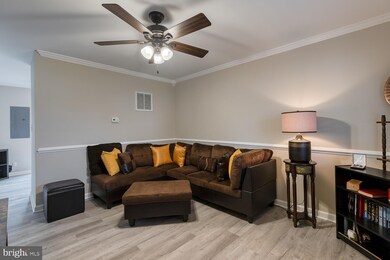 703 Madison Ct unit 18, Stafford, VA 22556 - photo 4