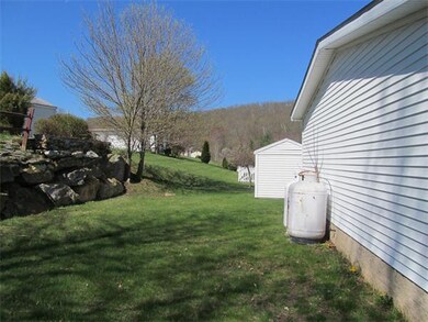 10 Deer Run, Brookfield, MA 01506 - photo 4