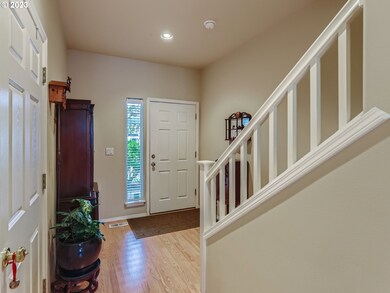 20282 Hoodview Ave, West Linn, OR 97068 - photo 3