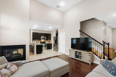 3940 Rennes Dr, Columbus, OH 43221 - photo 6