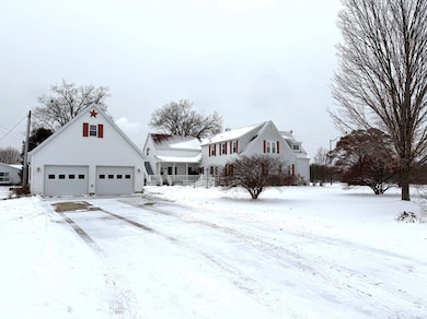 3009 Riverside Ave, Marinette, WI 54143 - photo 2