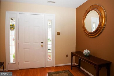 5338 Chase Lions Way, Columbia, MD 21044 - photo 3