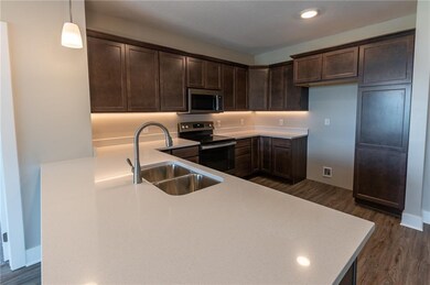 Aventura unit 308, West Des Moines, IA 50266 - photo 3