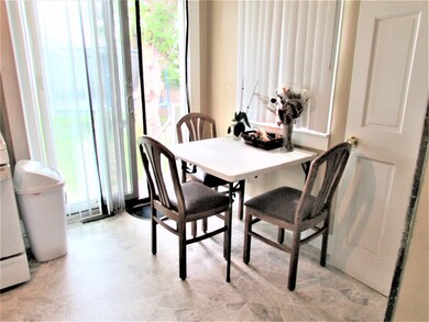 2019 Indian Rd unit 2, Waukegan, IL 60087 - photo 4