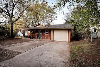 1306 E Wallace St, Shawnee, OK 74801 - photo 3
