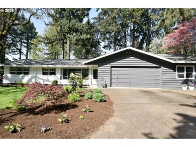 16875 Tracy Ave, Lake Oswego, OR 97035 - photo 2