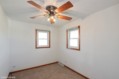 701 Carney St, Waukegan, IL 60085 - photo 7