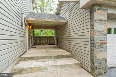 589 Port Indian Rd, Norristown, PA 19403 - photo 5