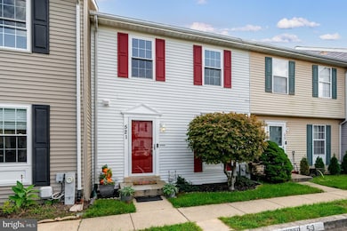 521 Realm Ct E unit 11-68, Odenton, MD 21113 - photo 2