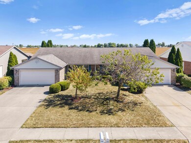 1606 Mockingbird Ln, Celina, OH 45822 - photo 2