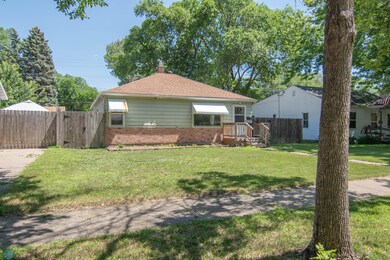 1617 5th St N, Fargo, ND 58102 - photo 3