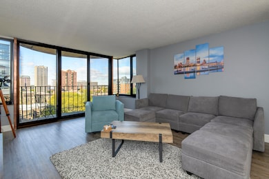 Regency House Condominiums unit 807, Milwaukee, WI 53202 - photo 2