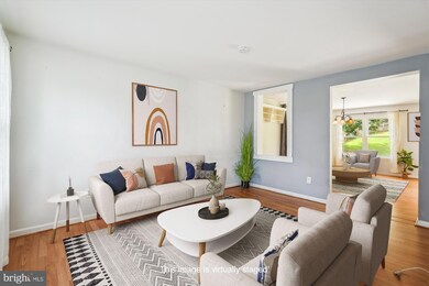 3324 Yorkshire Ct, Adamstown, MD 21710 - photo 2