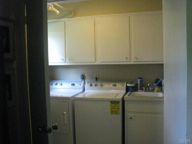 2503 Colorado St, Allentown, PA 18103 - photo 7