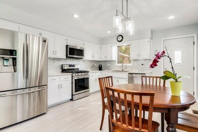 2141 Elmira Ave, Des Plaines, IL 60018 - photo 5