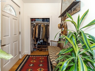 Entrance/Foyer