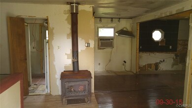 10298 Jamestown Rd, Ashland, VA 23005 - photo 3