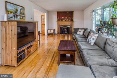 2137 Pennington Rd, Ewing, NJ 08638 - photo 5