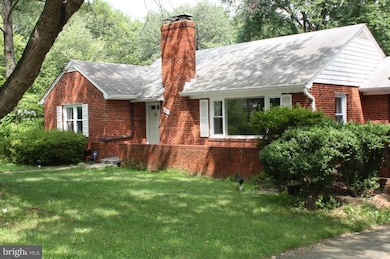 6620 Kirby Ct, Falls Church, VA 22043 - photo 2