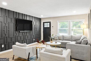 1675 Alvarado Terrace SW, Atlanta, GA 30310 - photo 6