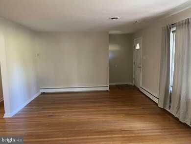 2158 Brookthorpe Cir, Broomall, PA 19008 - photo 3