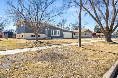 118 25th Ave N, Fargo, ND 58102 - photo 2