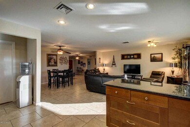 Kitch/Family Room