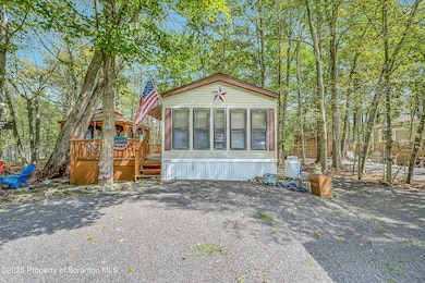 754 Hummingbird Dr, Eagle Lake, PA 18424 - photo 2