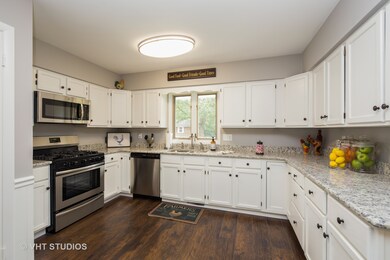 2279 Copley St, Aurora, IL 60506 - photo 2