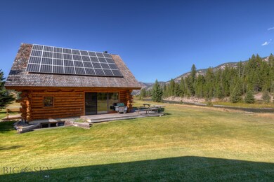 44710 Gallatin Rd, Gallatin Gateway, MT 59730 - photo 4