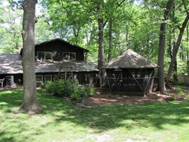 4003 Burning Tree Rd, Oregon, WI 53575 - photo 2