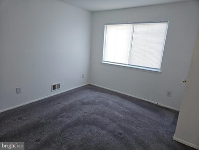 311 Dove Ct unit 311, Lumberton, NJ 08048 - photo 4