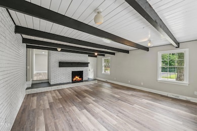 9-web-or-mls-Edgewood Dr-3005-009