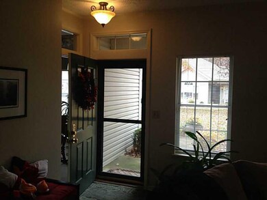 Entry/Foyer.