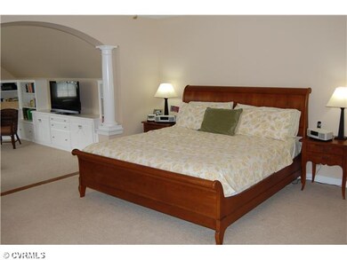 Master Bedroom -  Wall-to-wall beige carpet, ceili