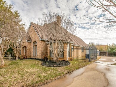 1740 Woodhill Ln, Bedford, TX 76021 - photo 2