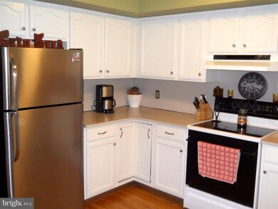 559 Creekside Dr, Souderton, PA 18964 - photo 5