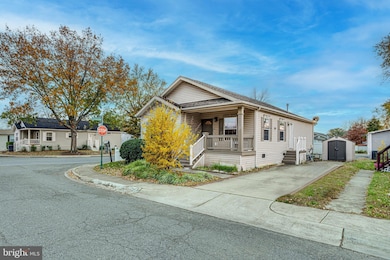 14640 Lufthansa Cir, Chantilly, VA 20151 - photo 2