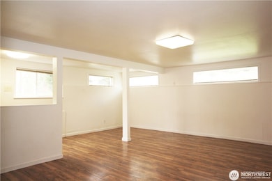 2413 SW Graham St, Seattle, WA 98106 - photo 2