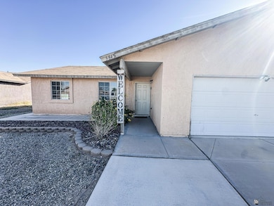 3845 S Cactus Wren Ln, Yuma, AZ 85365 - photo 4