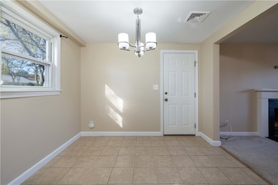 25 Honeysuckle Rd, Warwick, RI 02888 - photo 5